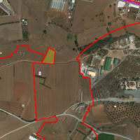 2,676m2 land for sale in Xylotymbou