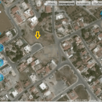 A 613m2 plot for sale in a residential cul de sac located in Pervolia